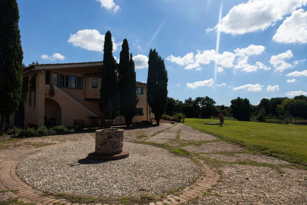 Bed and Breakfast Borgo Del Gelso Olgiata Екстер'єр фото