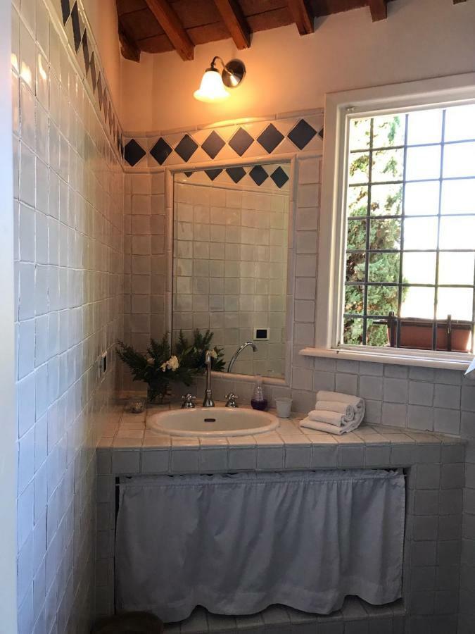Bed and Breakfast Borgo Del Gelso Olgiata Екстер'єр фото